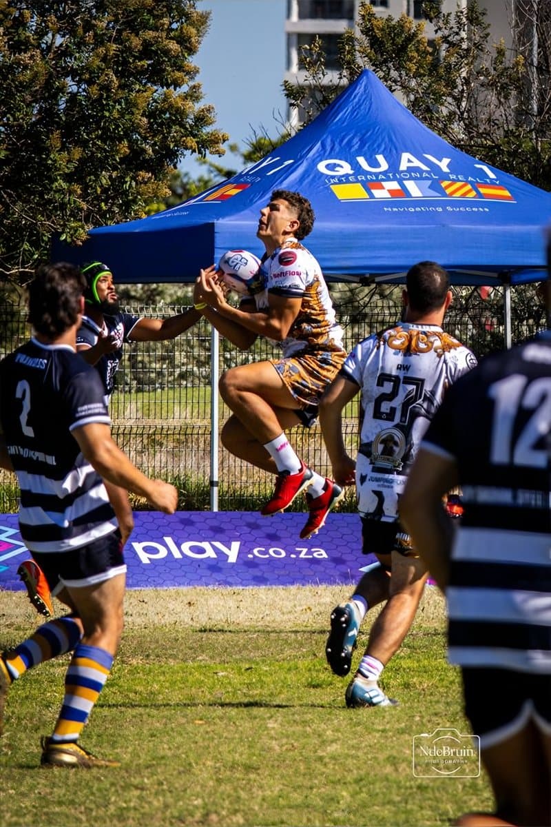 A Raptor leaping to catch a high ball at the Cape Town 10s, 2026